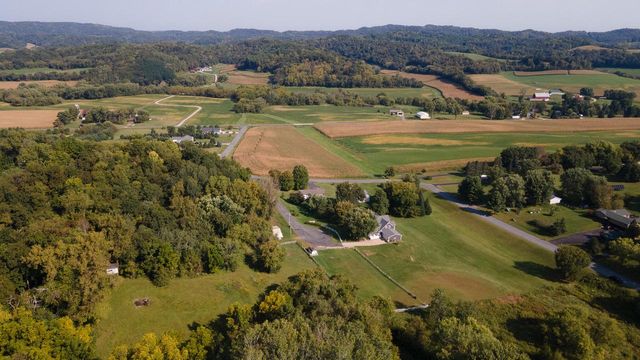 N6754 McCurdy PLACE, Holmen, WI 54636