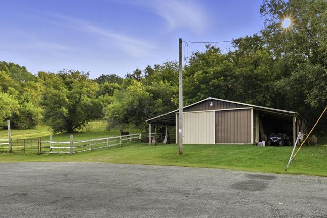 N6754 McCurdy PLACE, Holmen, WI 54636