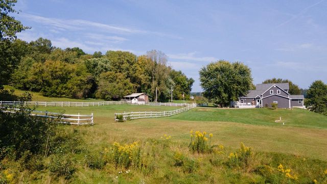 N6754 McCurdy PLACE, Holmen, WI 54636