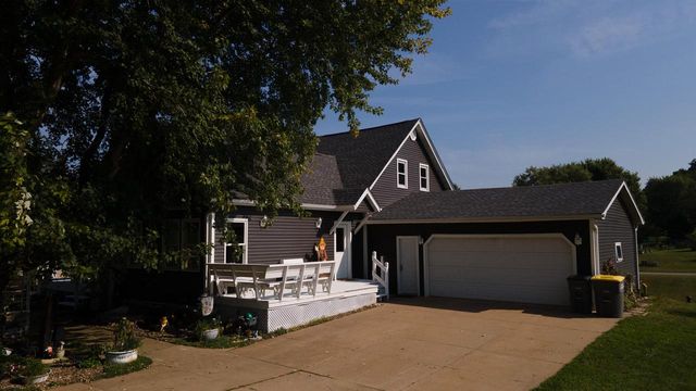 N6754 McCurdy PLACE, Holmen, WI 54636