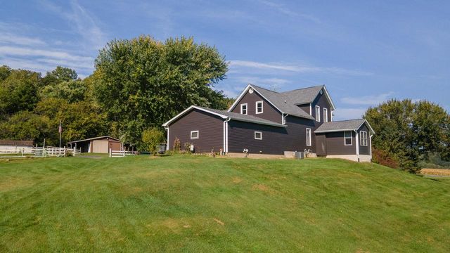 N6754 McCurdy PLACE, Holmen, WI 54636