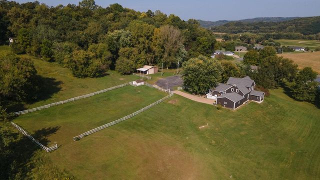 N6754 McCurdy PLACE, Holmen, WI 54636