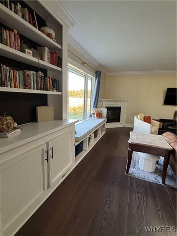 5427 Mapleton Road, Pendleton, NY 14094