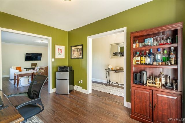 5427 Mapleton Road, Pendleton, NY 14094