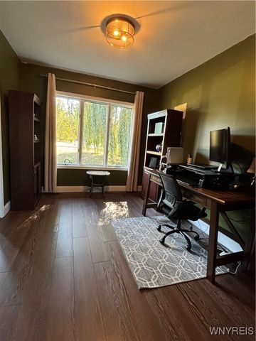 5427 Mapleton Road, Pendleton, NY 14094