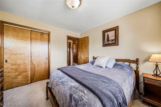 3308 Somia Drive, Parma, OH 44134
