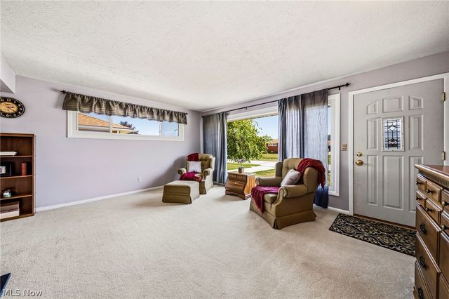 3308 Somia Drive, Parma, OH 44134