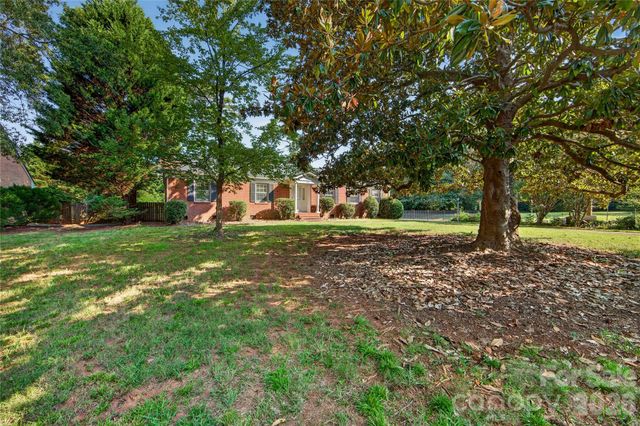 1100 Turnbridge Road, Charlotte, NC 28226