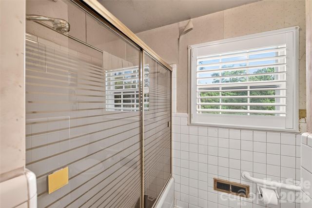 1100 Turnbridge Road, Charlotte, NC 28226