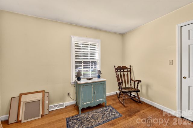1100 Turnbridge Road, Charlotte, NC 28226
