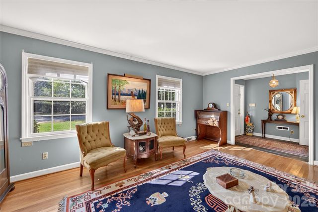 1100 Turnbridge Road, Charlotte, NC 28226