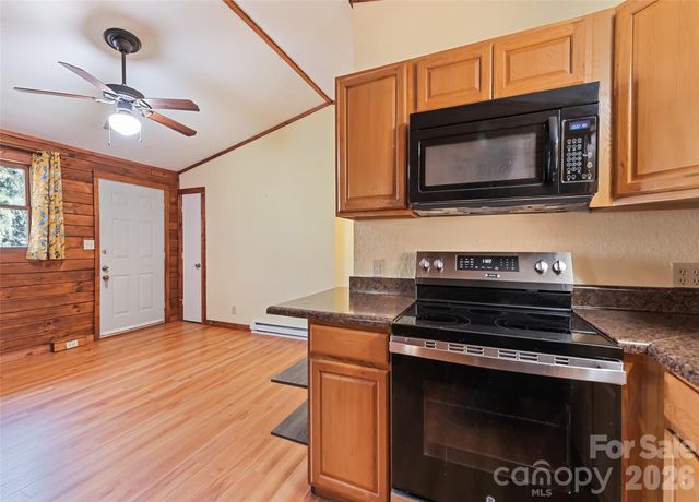 61 Shirdash Drive, Maggie Valley, NC 28751