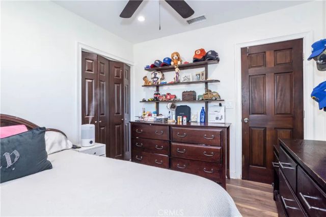 17525 Kingsbury Street, Granada Hills, CA 91344