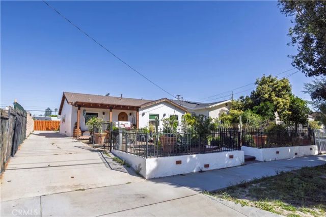 17525 Kingsbury Street, Granada Hills, CA 91344