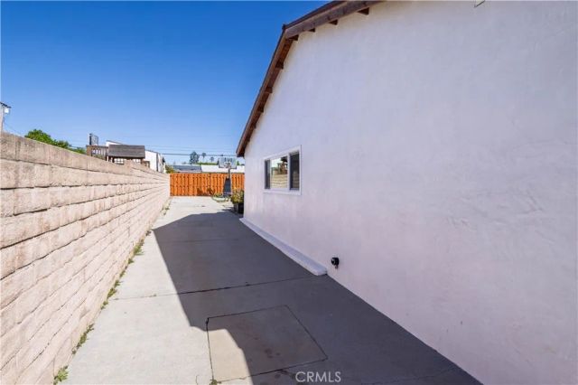 17525 Kingsbury Street, Granada Hills, CA 91344