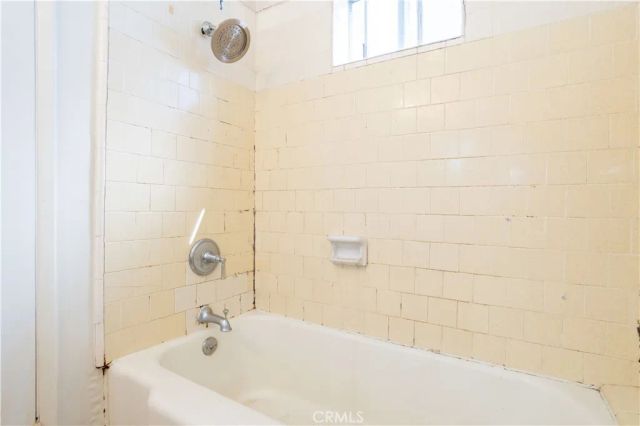 17525 Kingsbury Street, Granada Hills, CA 91344