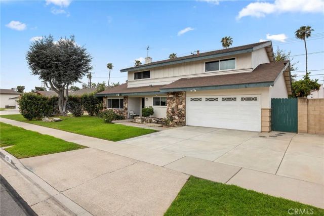 718 Kenoak, Placentia, CA 92870
