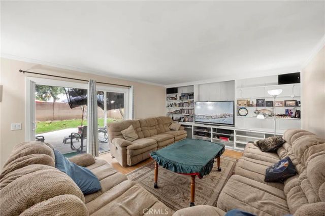 718 Kenoak, Placentia, CA 92870