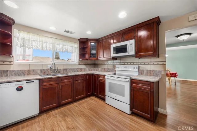 718 Kenoak, Placentia, CA 92870