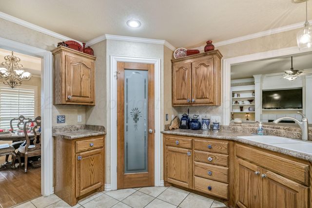 6007 HUNTER Drive, Amarillo, TX 79119