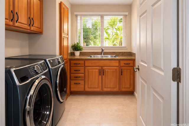 92-1346 Hunekai Street, Kapolei, HI 96707