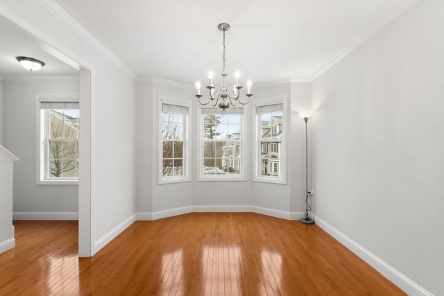 12 Whispering Pine Cir 12, Worcester, MA 01606