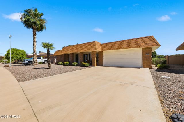 10901 W HIBISCUS Drive, Sun City, AZ 85373