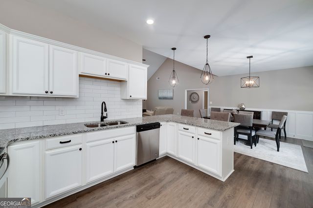 171 Arrow Point Road, Jackson, GA 30233