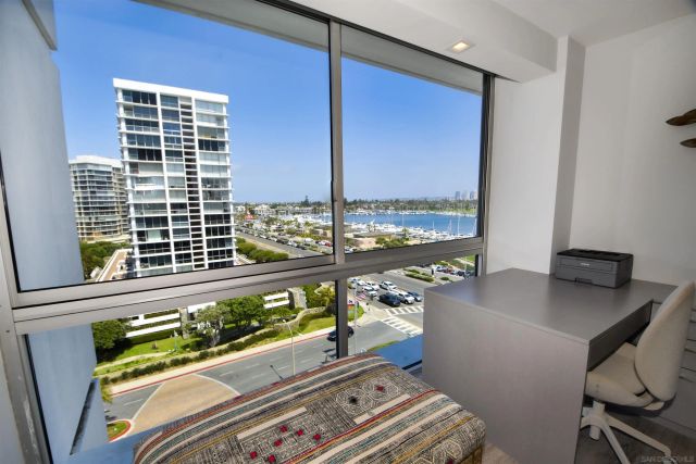 1810 Avenida del Mundo 704, Coronado, CA 92118