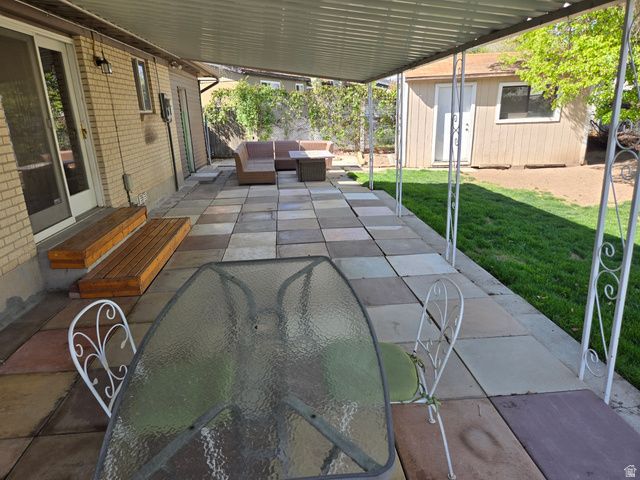 3058 W FREDERICK PL, Taylorsville, UT 84123