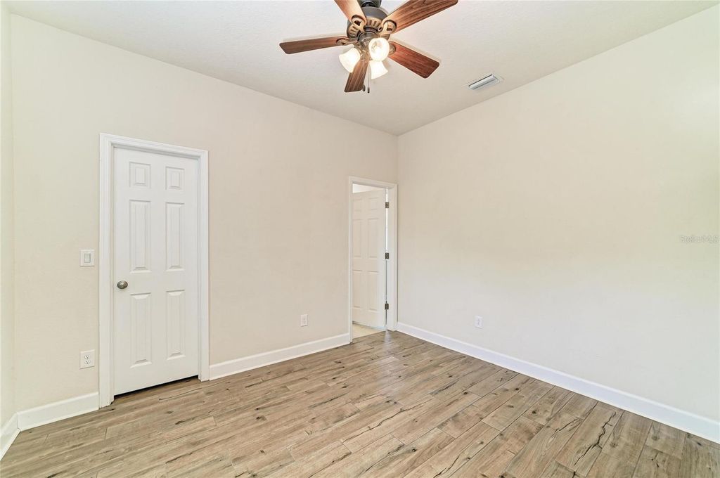 Image 44 of property listing at 12821 BALSAM TERRACE, Bradenton, FL 34212