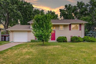 2533 103rd Avenue NW, Coon Rapids, MN 55433