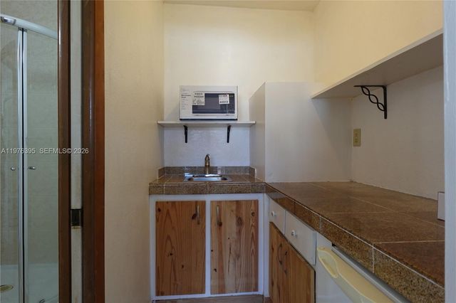 11262 SW 74th St 0, Miami, FL 33173