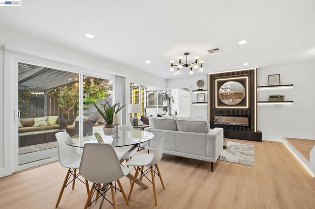 3568 Cattail Ct, Union City, CA 94587