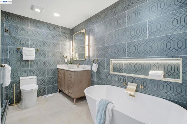 3568 Cattail Ct, Union City, CA 94587