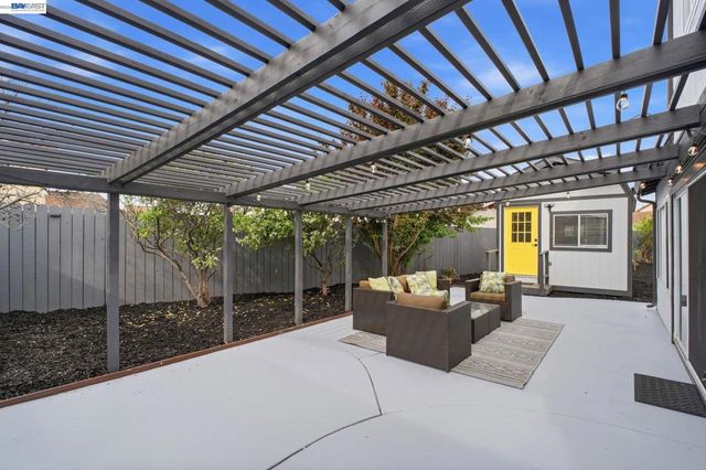 3568 Cattail Ct, Union City, CA 94587