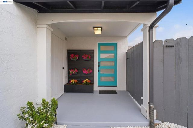 3568 Cattail Ct, Union City, CA 94587