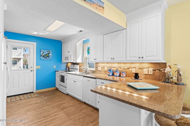 112 Sunshine Lane, Supply, NC 28462