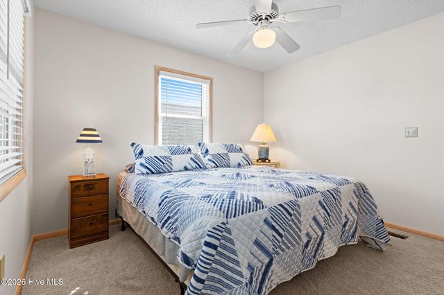 112 Sunshine Lane, Supply, NC 28462