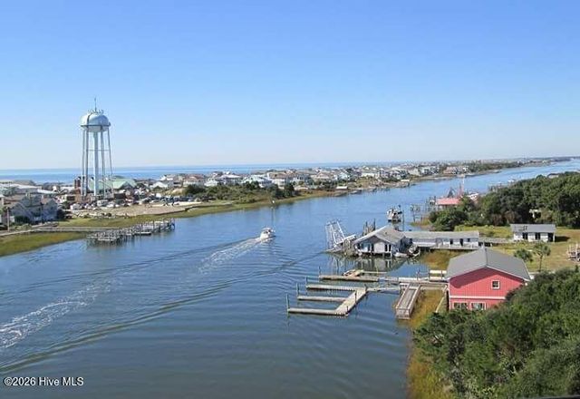 112 Sunshine Lane, Supply, NC 28462