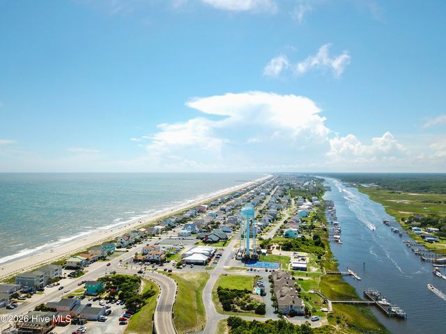 112 Sunshine Lane, Supply, NC 28462