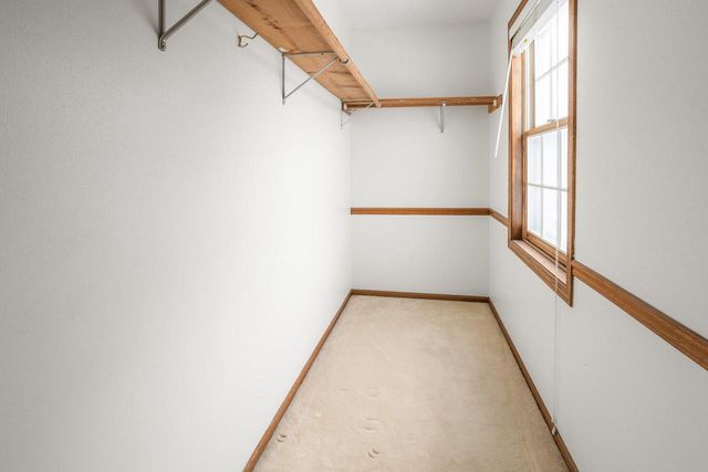 724 Overland TRAIL, Grafton, WI 53024