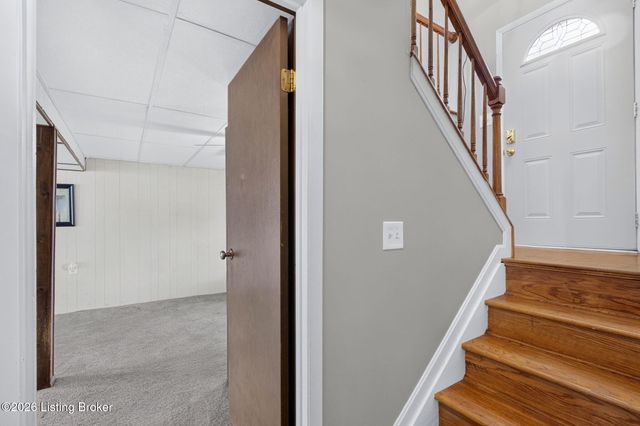 11308 Nez Perce Way, Louisville, KY 40229