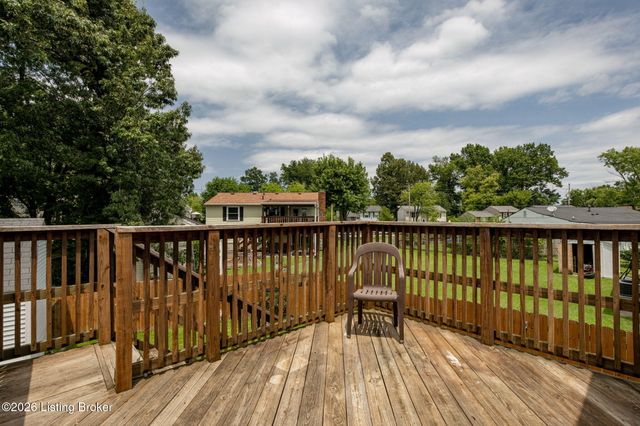 11308 Nez Perce Way, Louisville, KY 40229
