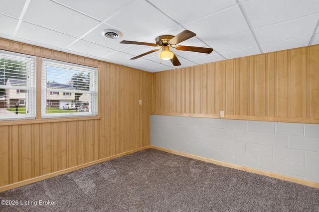 11308 Nez Perce Way, Louisville, KY 40229