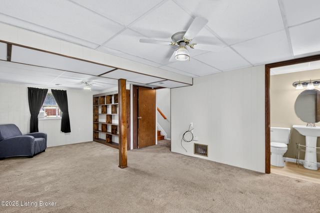 11308 Nez Perce Way, Louisville, KY 40229