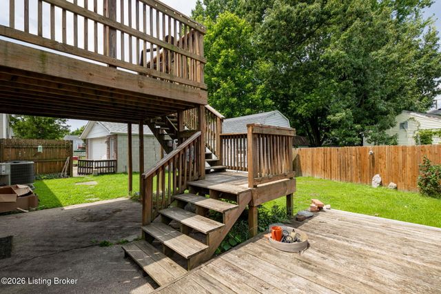 11308 Nez Perce Way, Louisville, KY 40229