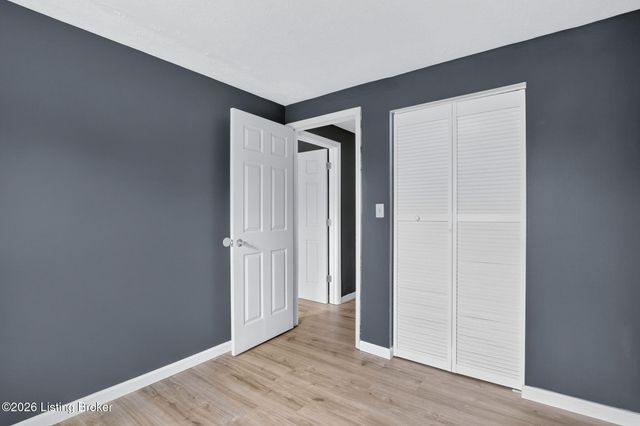 11308 Nez Perce Way, Louisville, KY 40229