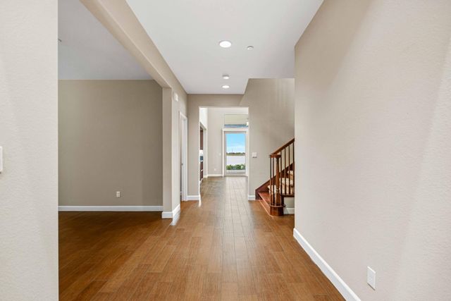 4152 Volpaia Pl, Manteca, CA 95337