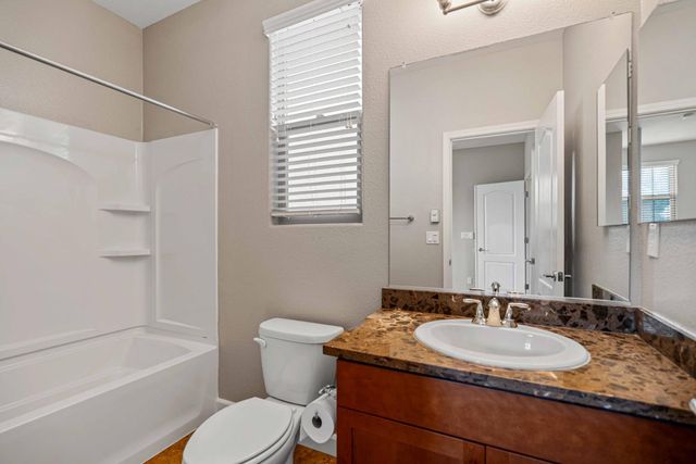 4152 Volpaia Pl, Manteca, CA 95337